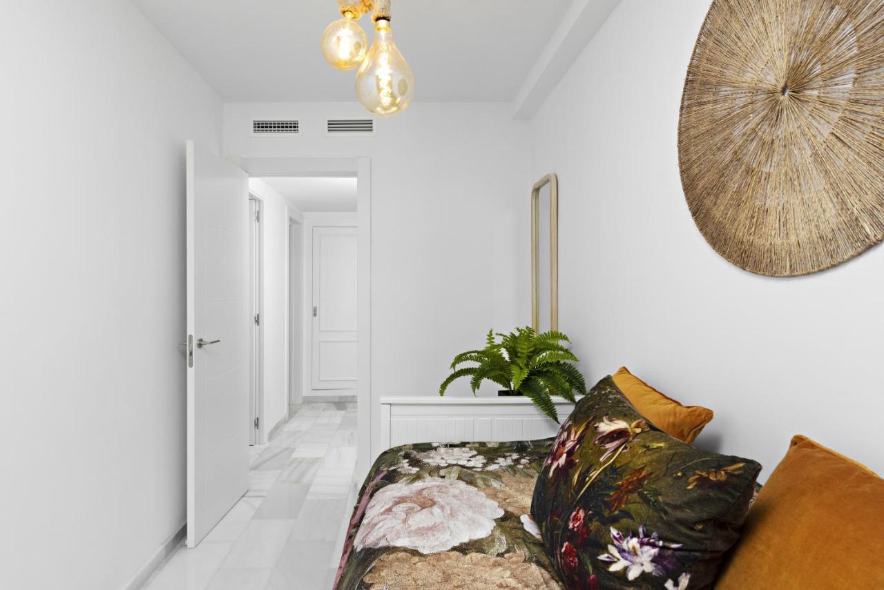Two Bedroom Apartment In Puerto Banus With Terrace Marbella Exterior foto